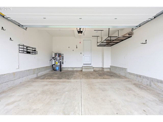 17080 Se TROGE Rd, Happy Valley, OR 97086