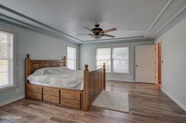 9895 County Lane 93, Carthage, MO 64836