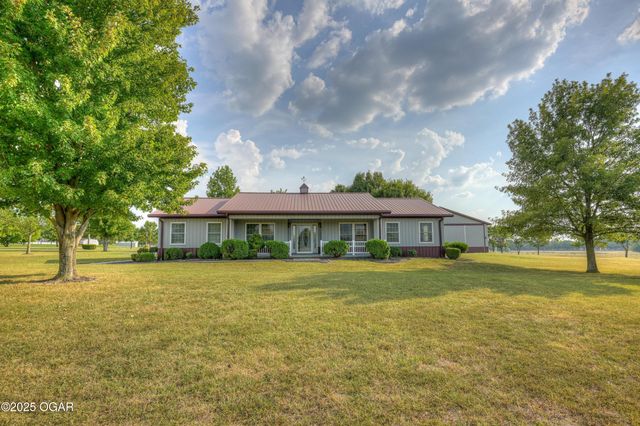 9895 County Lane 93, Carthage, MO 64836