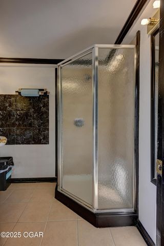 9895 County Lane 93, Carthage, MO 64836