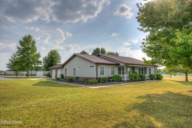 9895 County Lane 93, Carthage, MO 64836