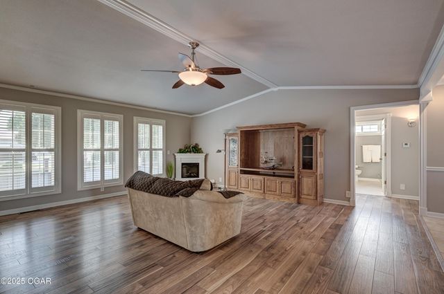 9895 County Lane 93, Carthage, MO 64836