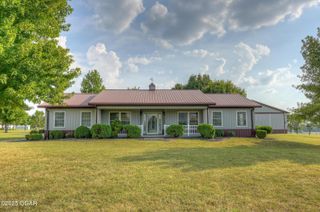 9895 County Lane 93, Carthage, MO 64836