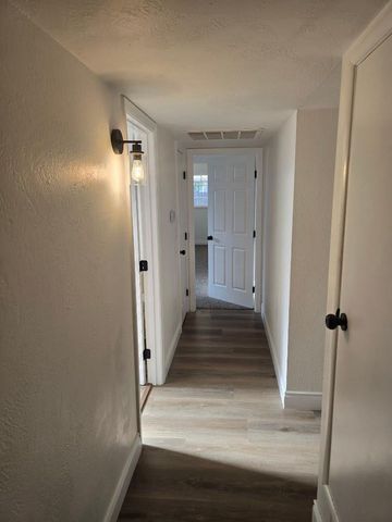 4115 E Dayton Avenue, Fresno, CA 93726
