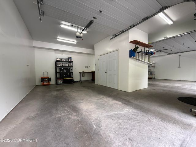 2900 N Barrys Resort Drive, Wasilla, AK 99654