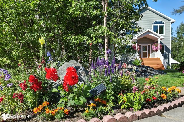 2900 N Barrys Resort Drive, Wasilla, AK 99654