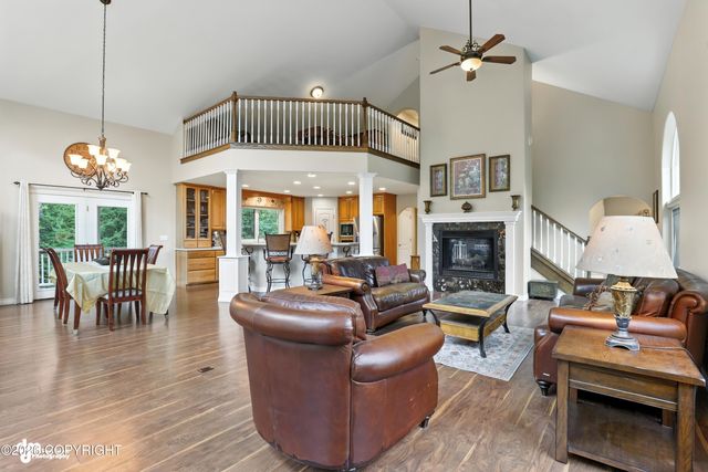 2900 N Barrys Resort Drive, Wasilla, AK 99654