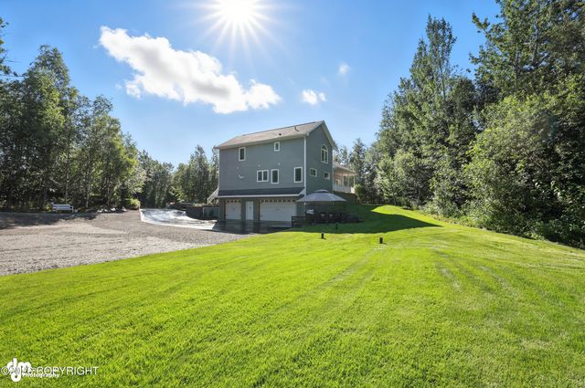 2900 N Barrys Resort Drive, Wasilla, AK 99654