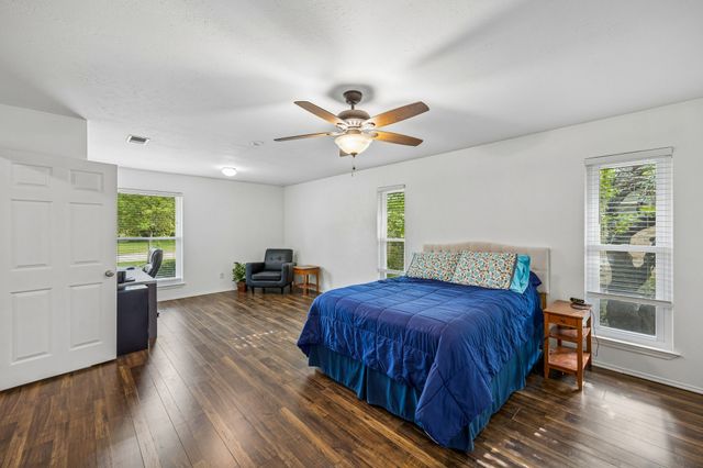 1820 Auburn Drive, Richardson, TX 75081