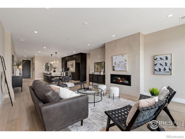 205 E 6th Street 305, Loveland, CO 80537