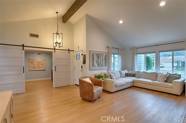 2015 W Ontario, Corona, CA 92882