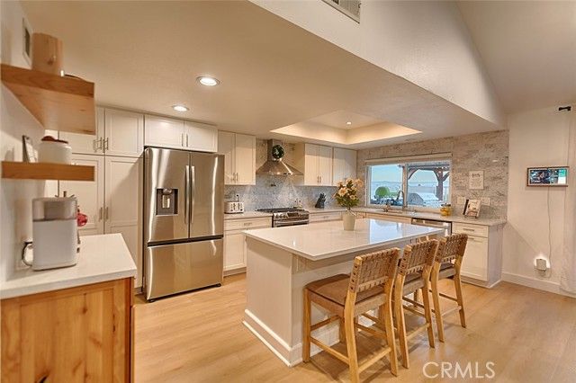 2015 W Ontario, Corona, CA 92882