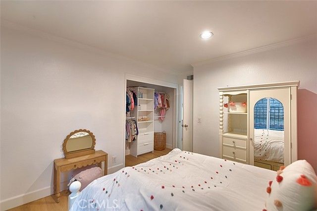 2015 W Ontario, Corona, CA 92882