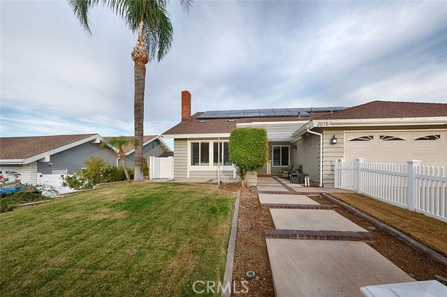 2015 W Ontario, Corona, CA 92882