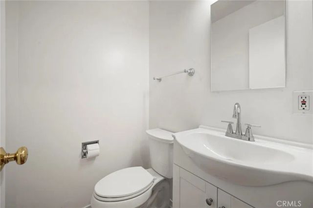 18543 Chatsworth, Porter Ranch, CA 91326