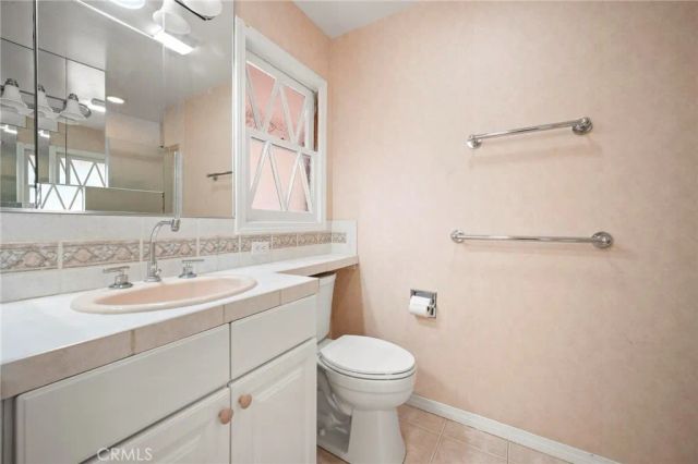 18543 Chatsworth, Porter Ranch, CA 91326