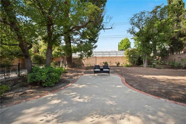 18543 Chatsworth, Porter Ranch, CA 91326