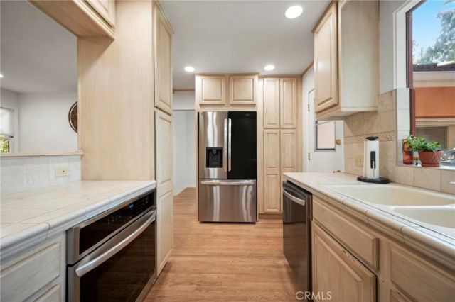 18543 Chatsworth, Porter Ranch, CA 91326
