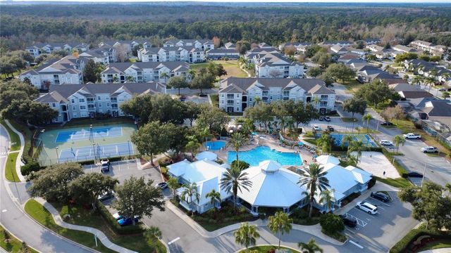 2305 SILVER PALM DRIVE 302, Kissimmee, FL 34747