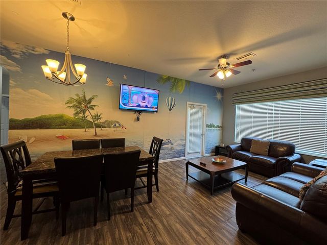 2305 SILVER PALM DRIVE 302, Kissimmee, FL 34747