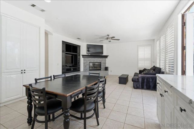 10669 El Caballo, San Diego, CA 92127
