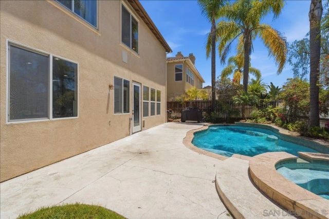 10669 El Caballo, San Diego, CA 92127