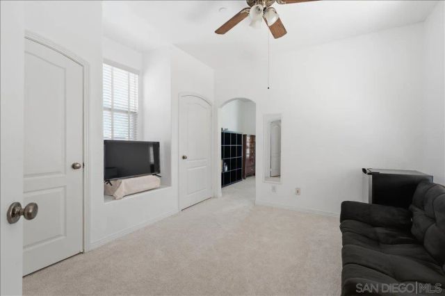 10669 El Caballo, San Diego, CA 92127