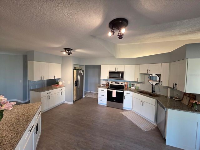 13 SEAWARD CIRCLE, Placida, FL 33946