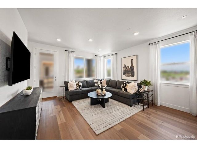 2908 W 56th Pl, Denver, CO 80221