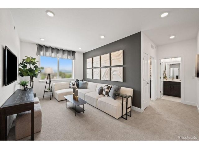 2908 W 56th Pl, Denver, CO 80221