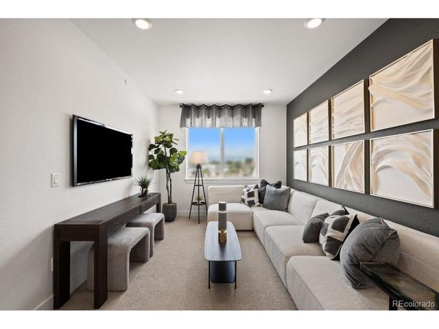 2908 W 56th Pl, Denver, CO 80221