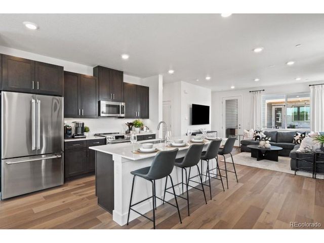 2908 W 56th Pl, Denver, CO 80221
