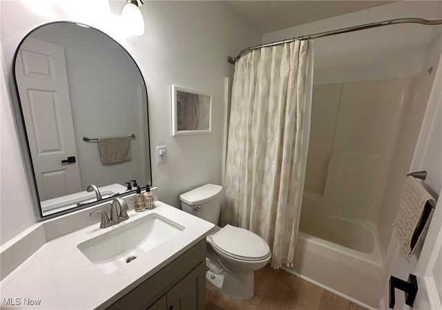 660 Marsh Way, Brunswick, OH 44212