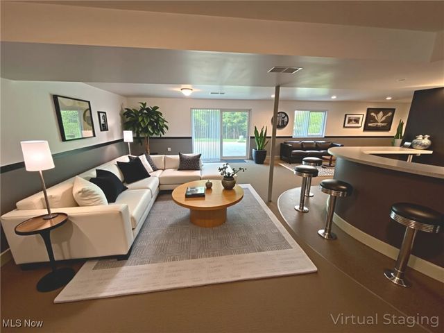 660 Marsh Way, Brunswick, OH 44212