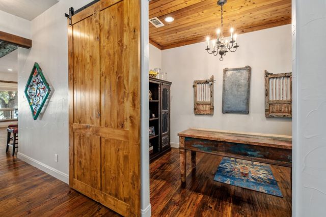 172 Enchanted Drive, Enchanted Oaks, TX 75156