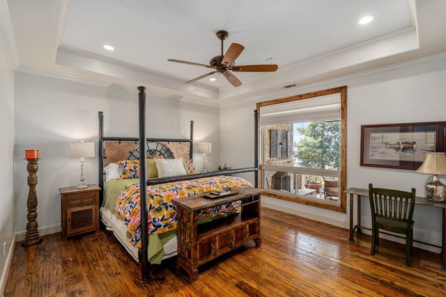 172 Enchanted Drive, Enchanted Oaks, TX 75156