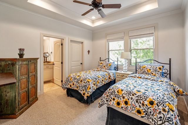 172 Enchanted Drive, Enchanted Oaks, TX 75156