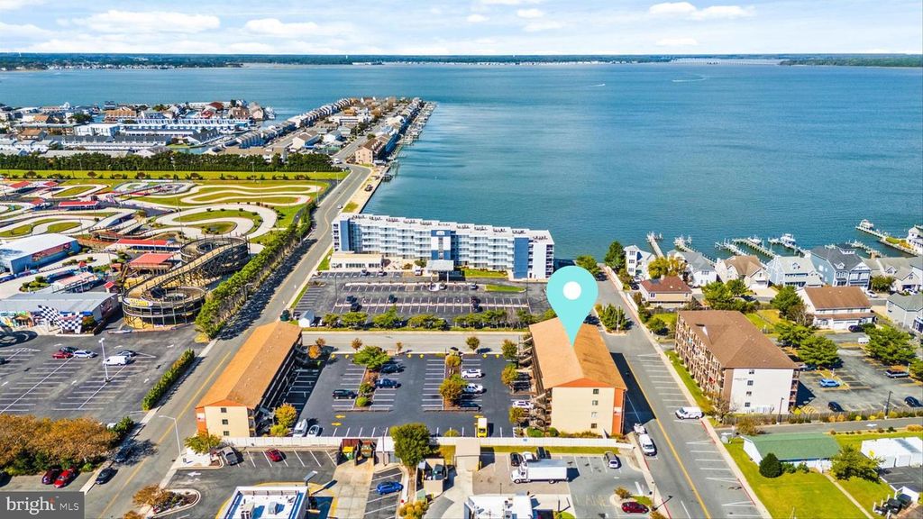 203 33RD ST #30402, Ocean City, MD 21842