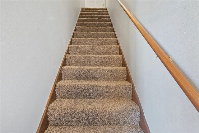 1123 E Blaine Street, Springfield, MO 65803