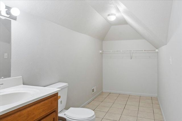 1123 E Blaine Street, Springfield, MO 65803