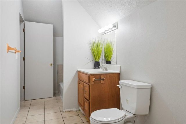 1123 E Blaine Street, Springfield, MO 65803