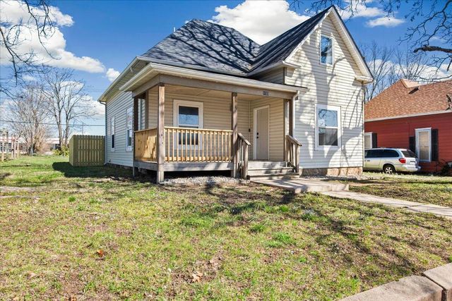 1123 E Blaine Street, Springfield, MO 65803