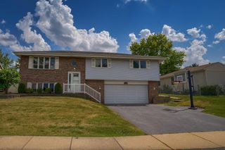 519 James Wittchen Drive, Schererville, IN 46375