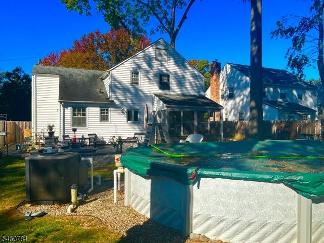 647 Duquesne Ter, Union Twp., NJ 07083