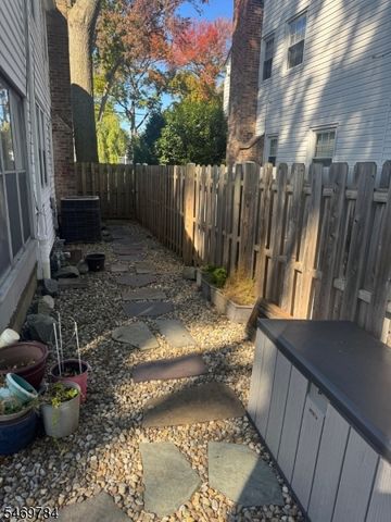 647 Duquesne Ter, Union Twp., NJ 07083