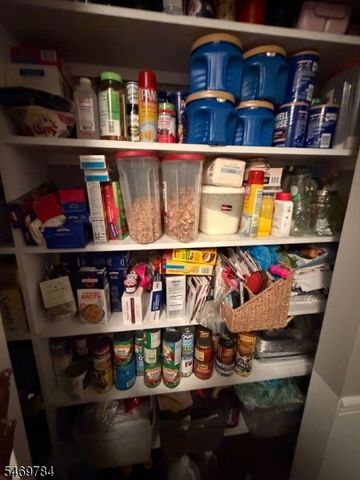 647 Duquesne Ter, Union Twp., NJ 07083