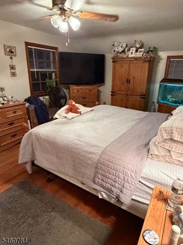 647 Duquesne Ter, Union Twp., NJ 07083