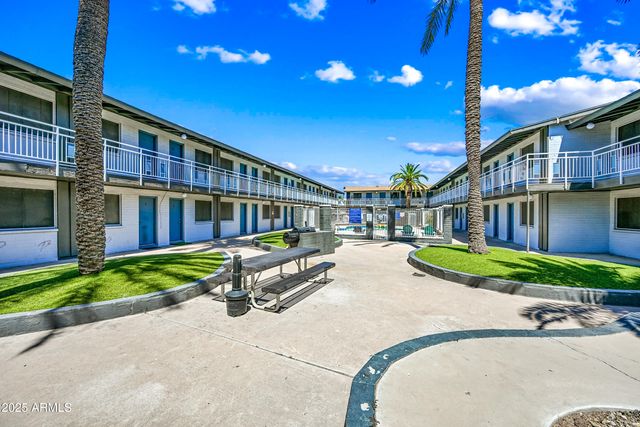 3025 N 32nd Street Apt 50, Phoenix, AZ 85018
