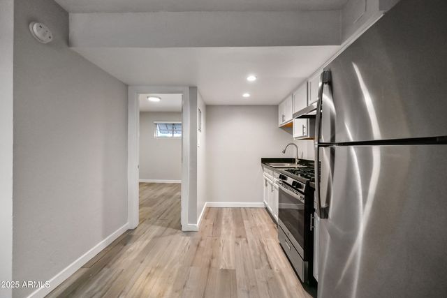 3025 N 32nd Street Apt 50, Phoenix, AZ 85018