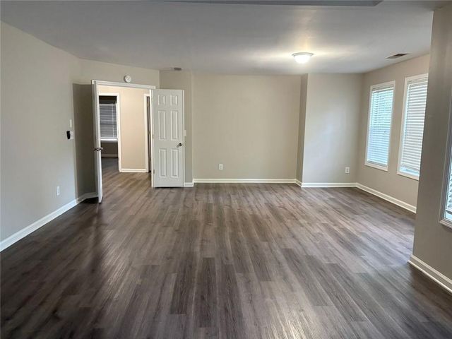 12242 Molly Sue Lane, Fayetteville, GA 30215